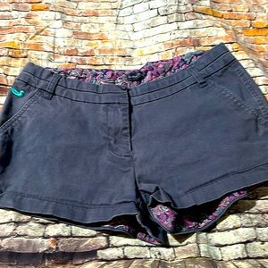 Woman’s southern marsh shorts